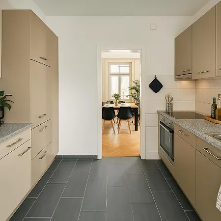 Olma Center Barrock *